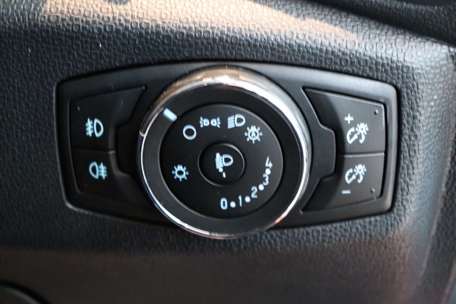 Used Ford Ecosport 2018 for sale - 78145482: Photo 54