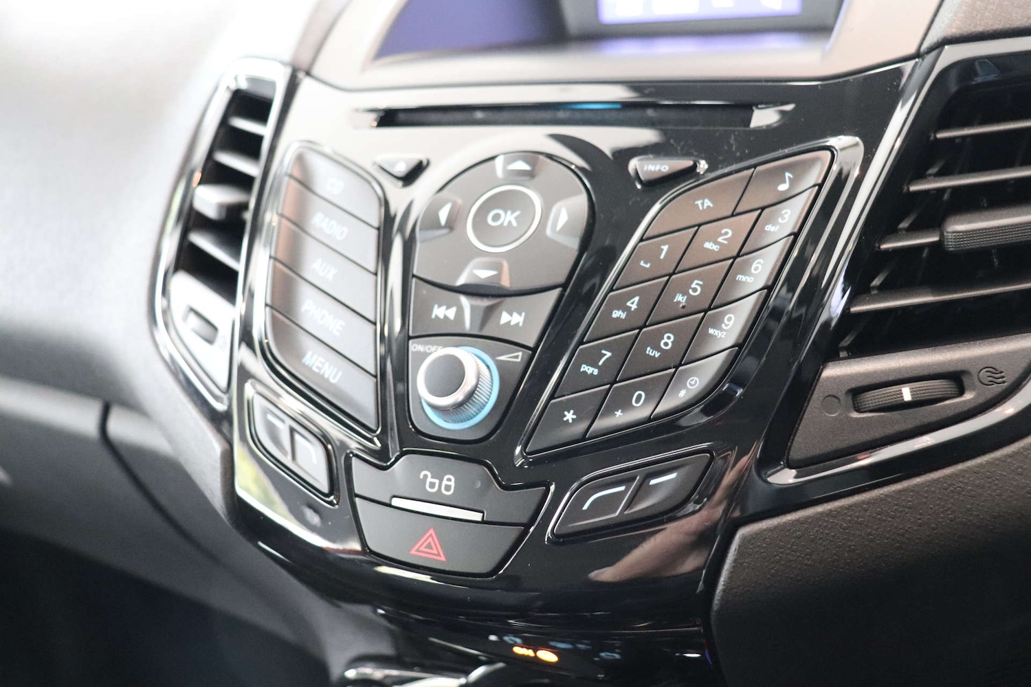 Used Ford Fiesta 2016 for sale - 76249770: Photo 43