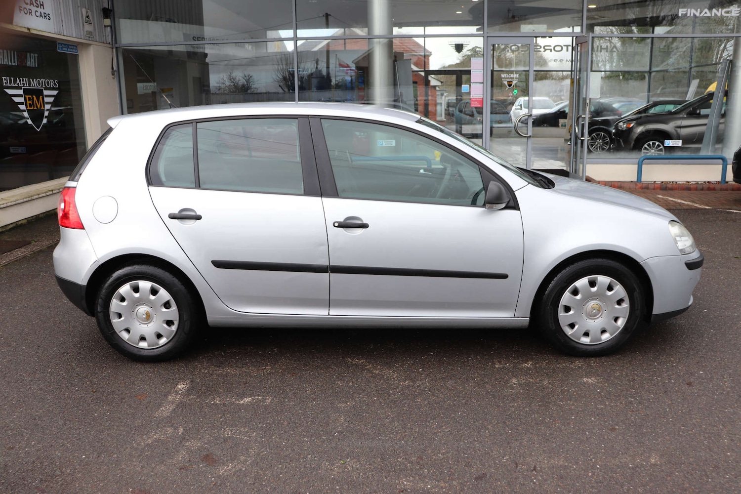 Used Volkswagen Golf 2008 for sale - 77469842: Photo 9