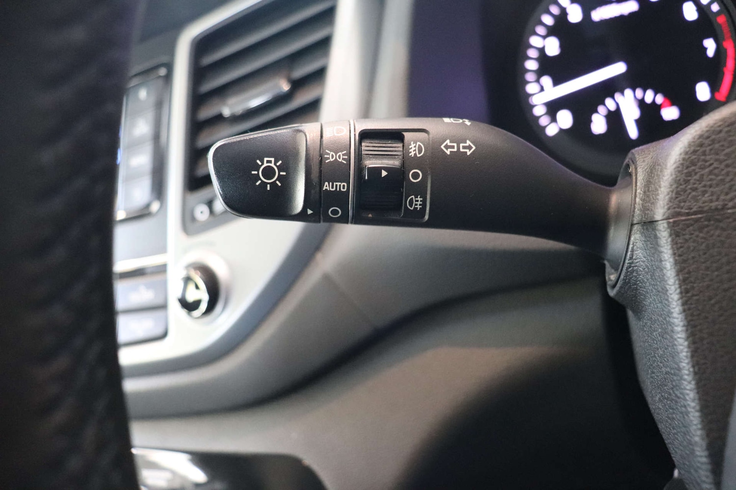Used Hyundai TUCSON 2018 for sale - 76354275: Photo 49