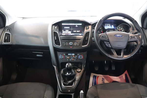 Used Ford Focus 2015 for sale - 76232963: Photo 13
