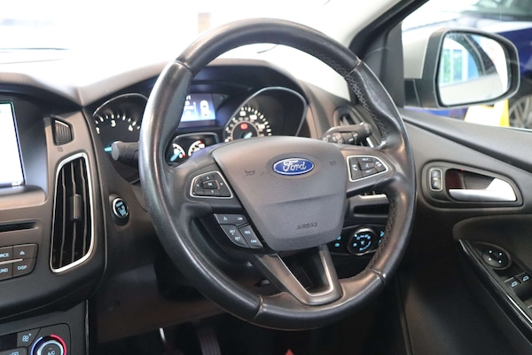 Used Ford Focus 2015 for sale - 76232963: Photo 15