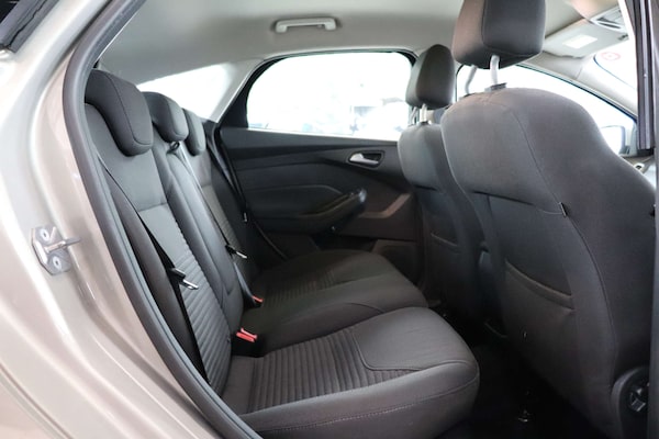 Used Ford Focus 2015 for sale - 76232963: Photo 24