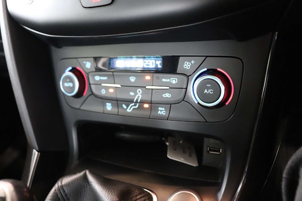 Used Ford Focus 2015 for sale - 76232963: Photo 42