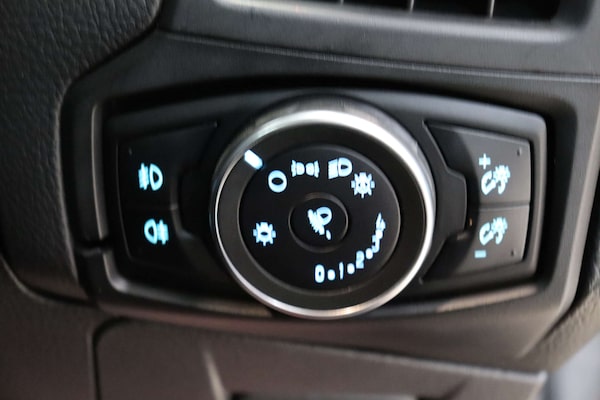 Used Ford Focus 2015 for sale - 76232963: Photo 49