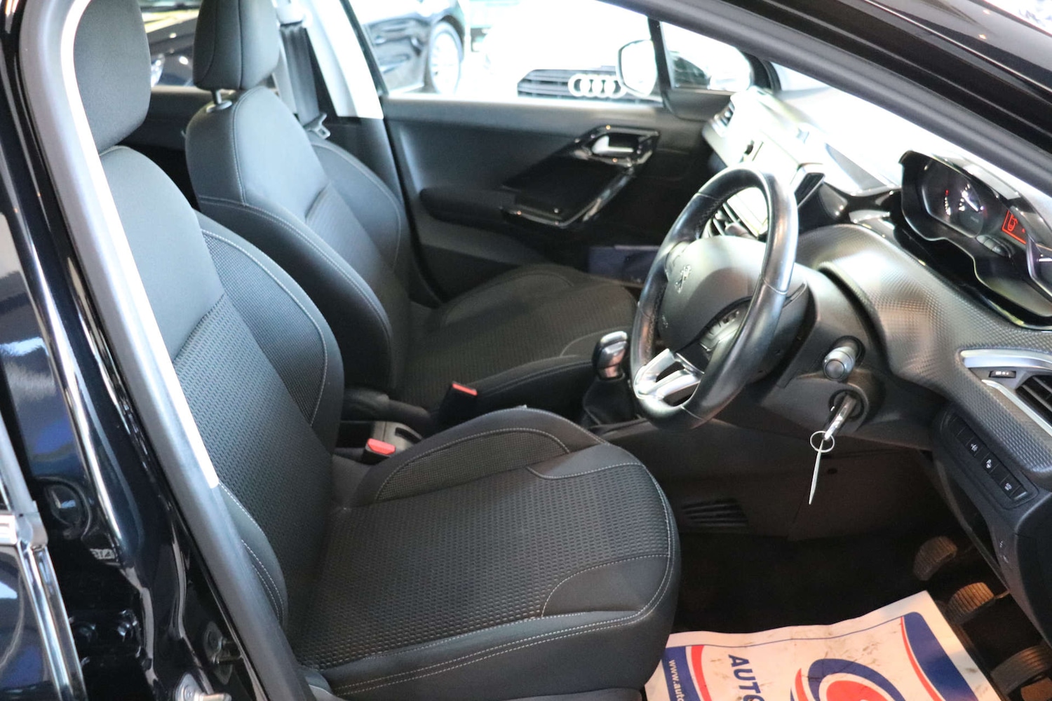 Used Peugeot 208 2019 for sale - 76382762: Photo 18