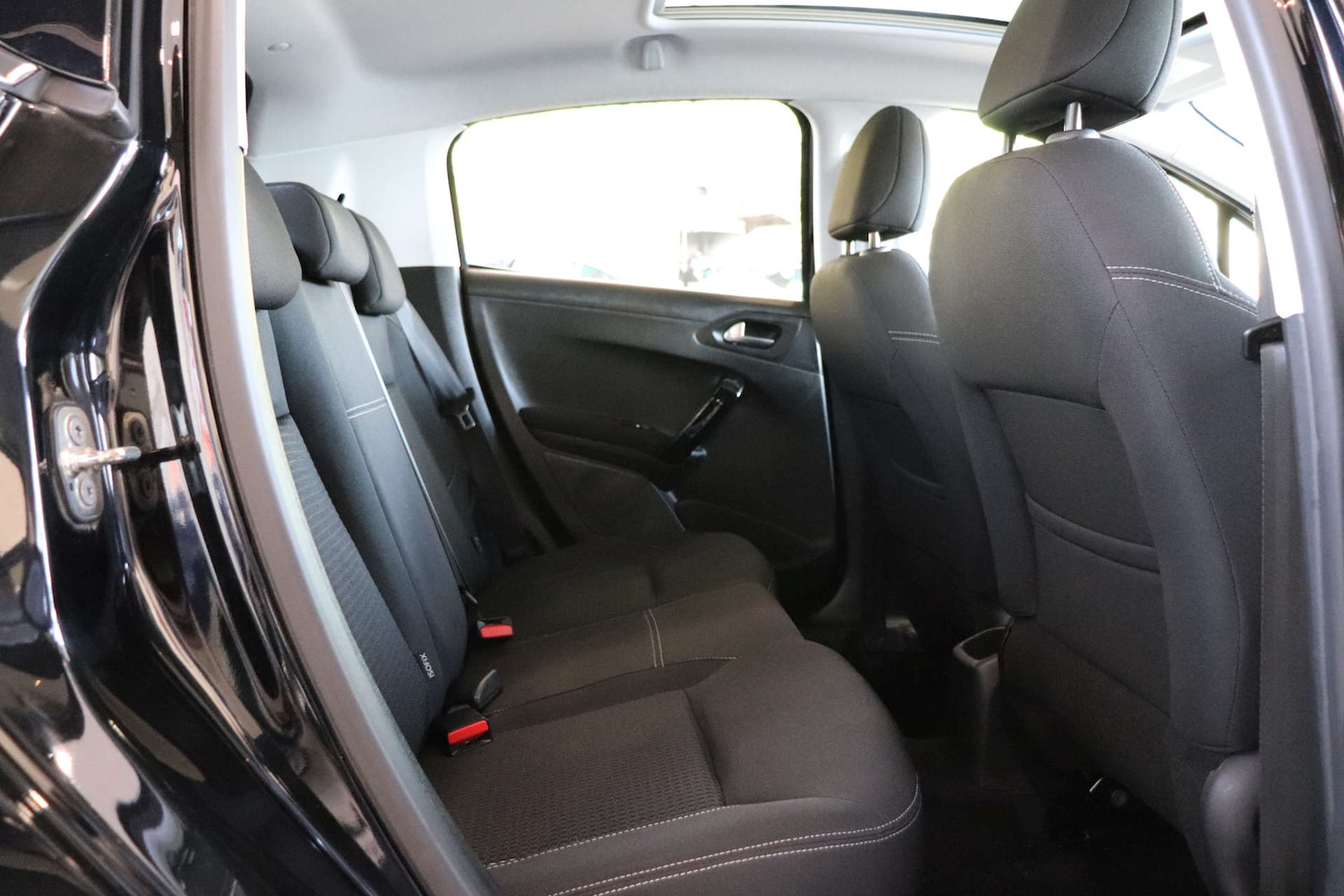 Used Peugeot 208 2019 for sale - 76382762: Photo 27