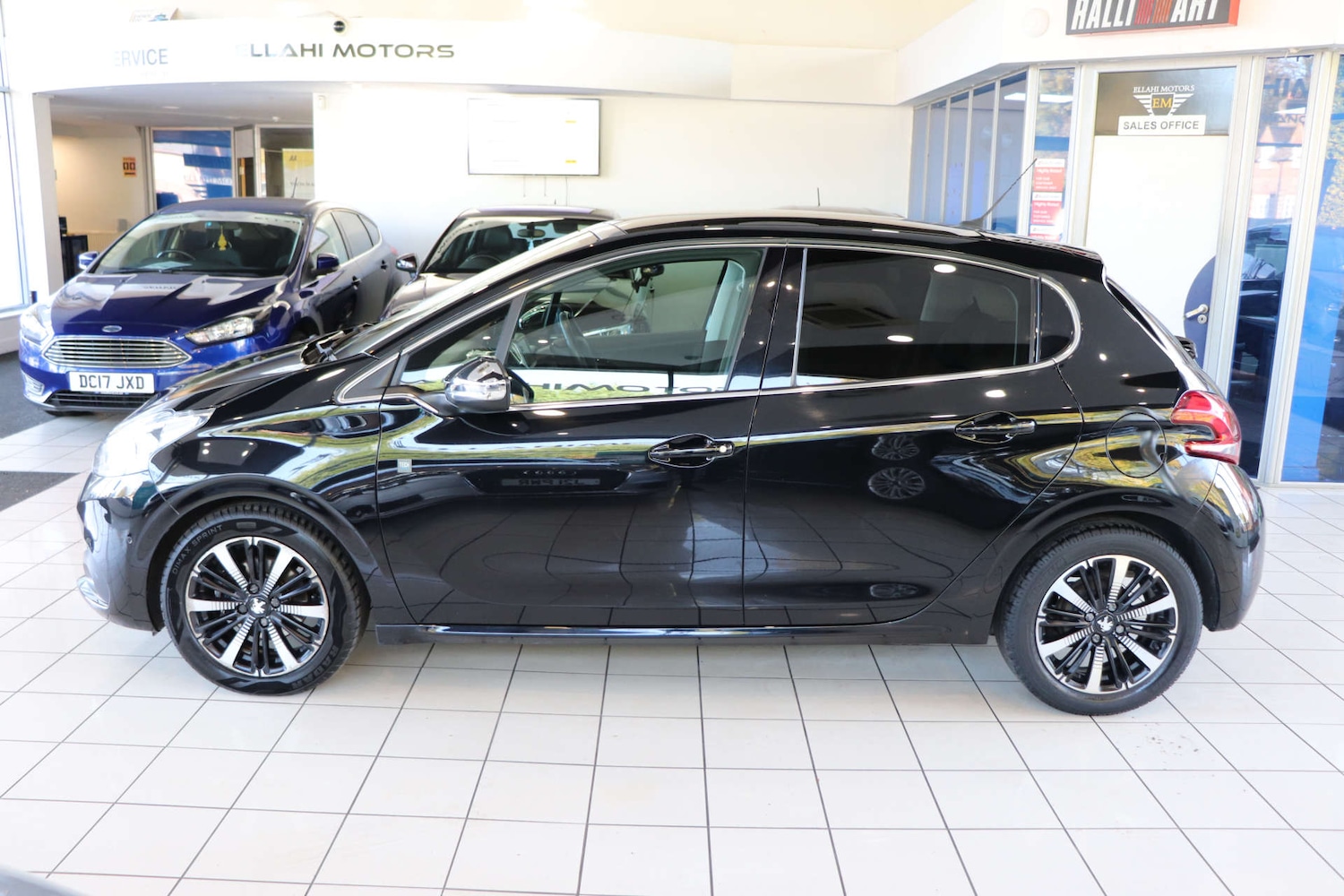 Used Peugeot 208 2019 for sale - 76382762: Photo 5