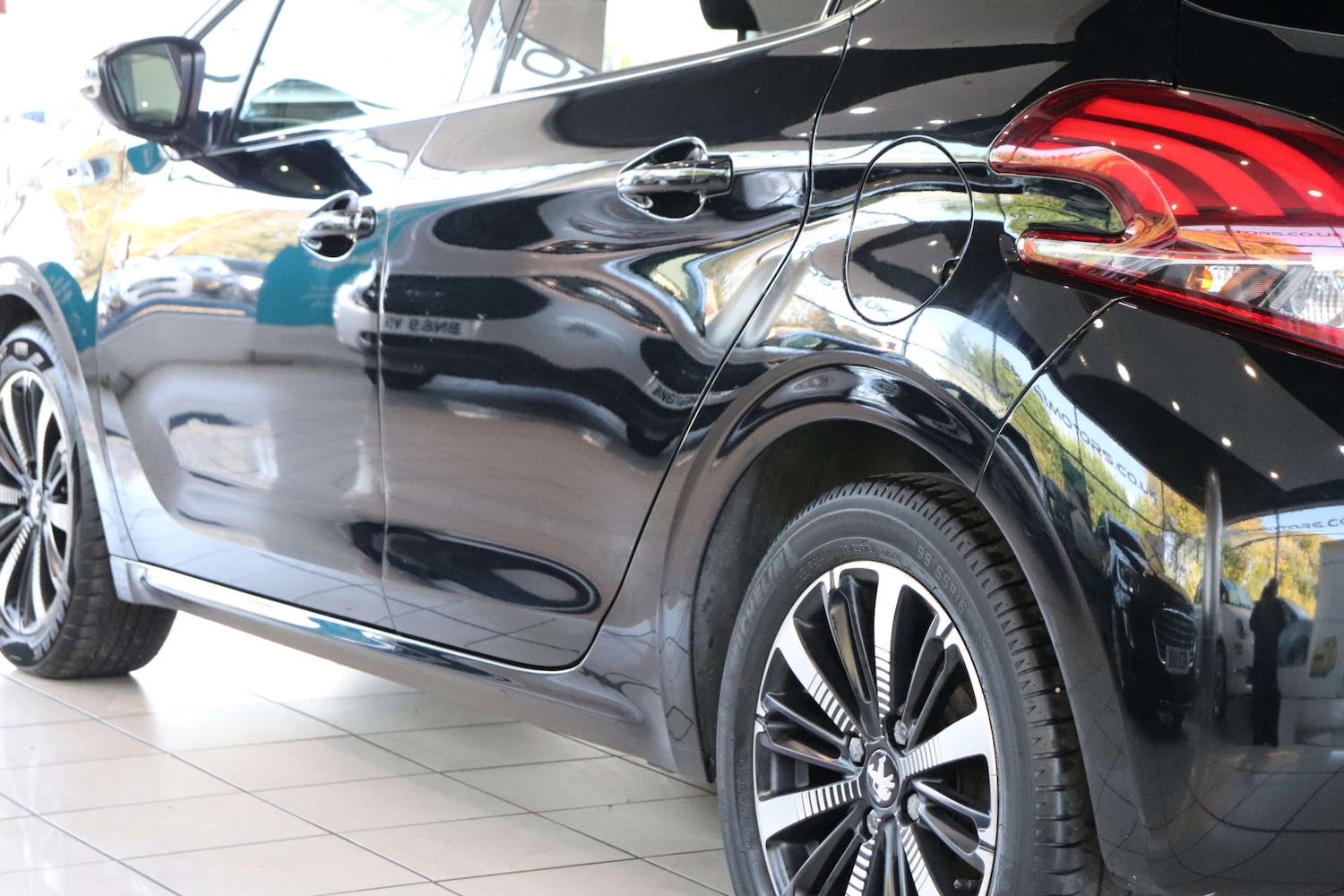 Used Peugeot 208 2019 for sale - 76382762: Photo 77