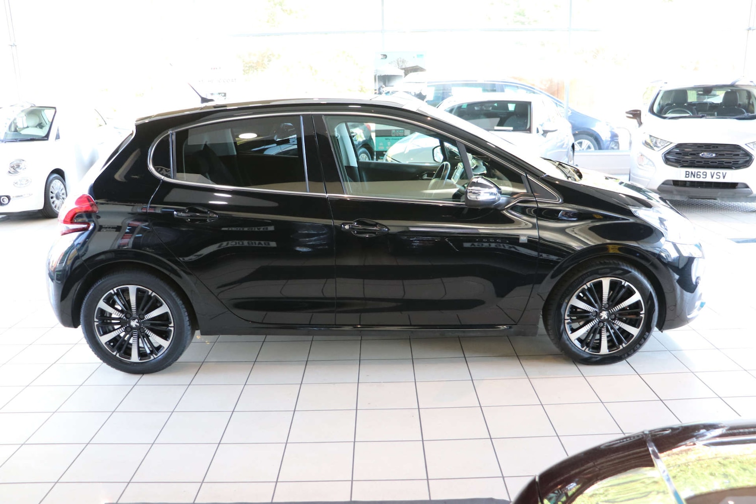 Used Peugeot 208 2019 for sale - 76382762: Photo 9