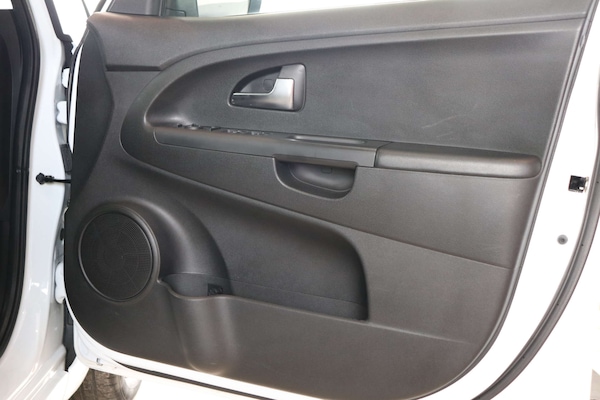 Used Kia Venga 2015 for sale - 74854258: Photo 52