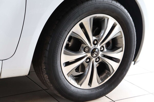 Used Kia Venga 2015 for sale - 74854258: Photo 84