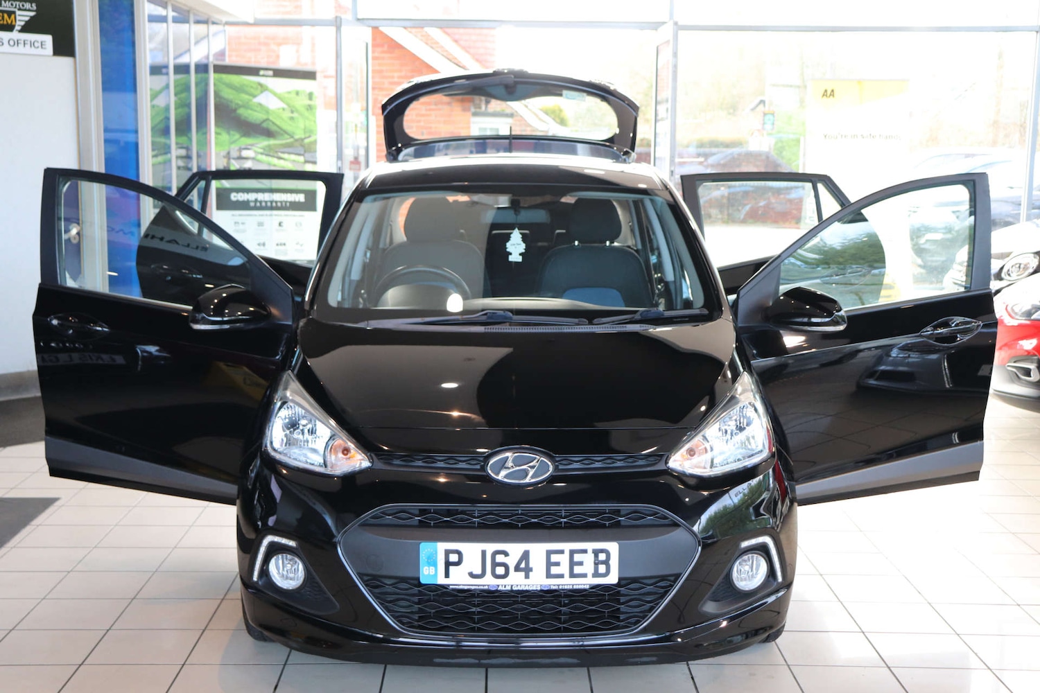 Used Hyundai i10 2014 for sale - 76737866: Photo 13