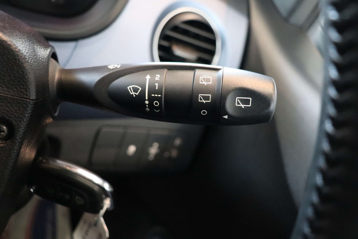 Used Hyundai i10 2014 for sale - 76737866: Photo 50