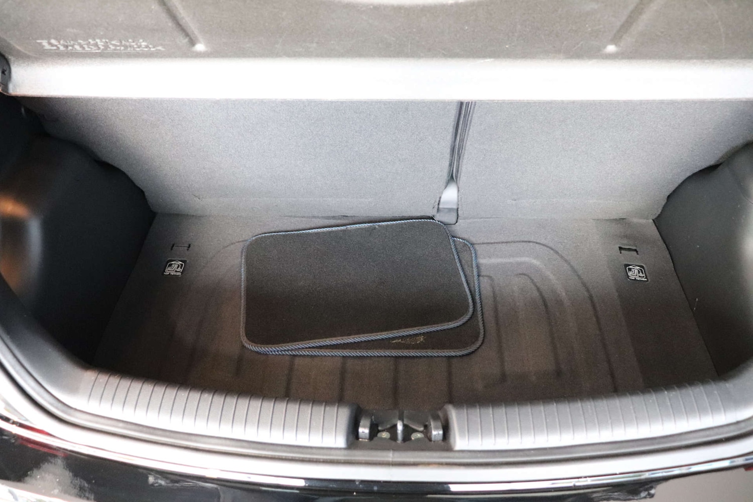 Used Hyundai i10 2014 for sale - 76737866: Photo 55