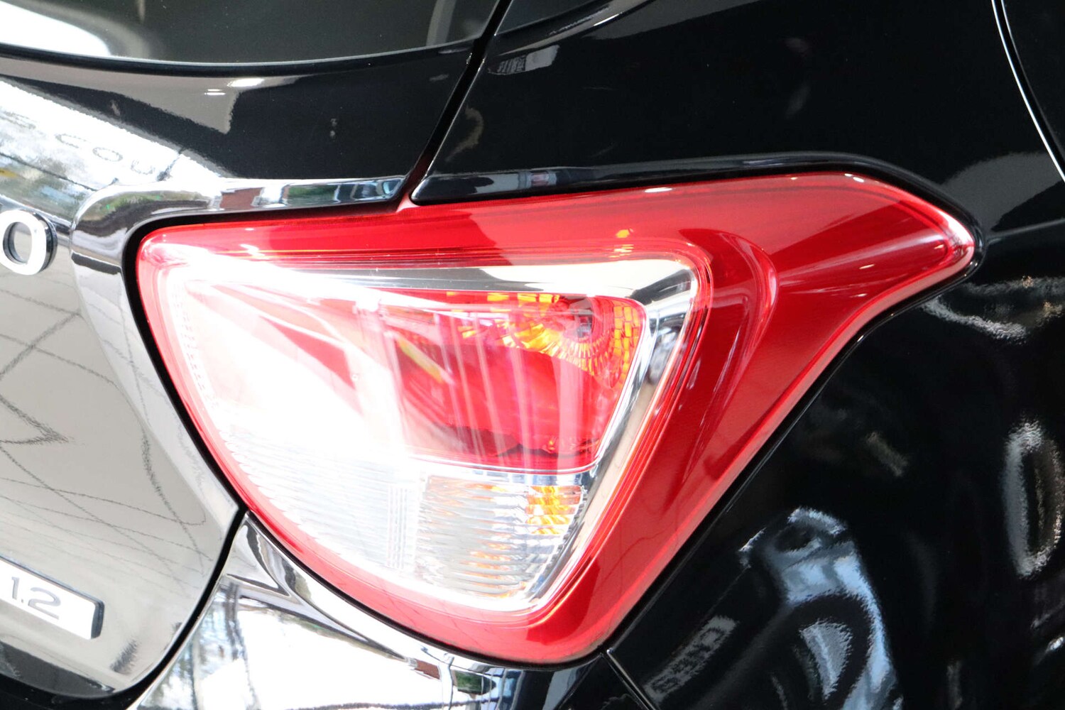 Used Hyundai i10 2014 for sale - 76737866: Photo 74