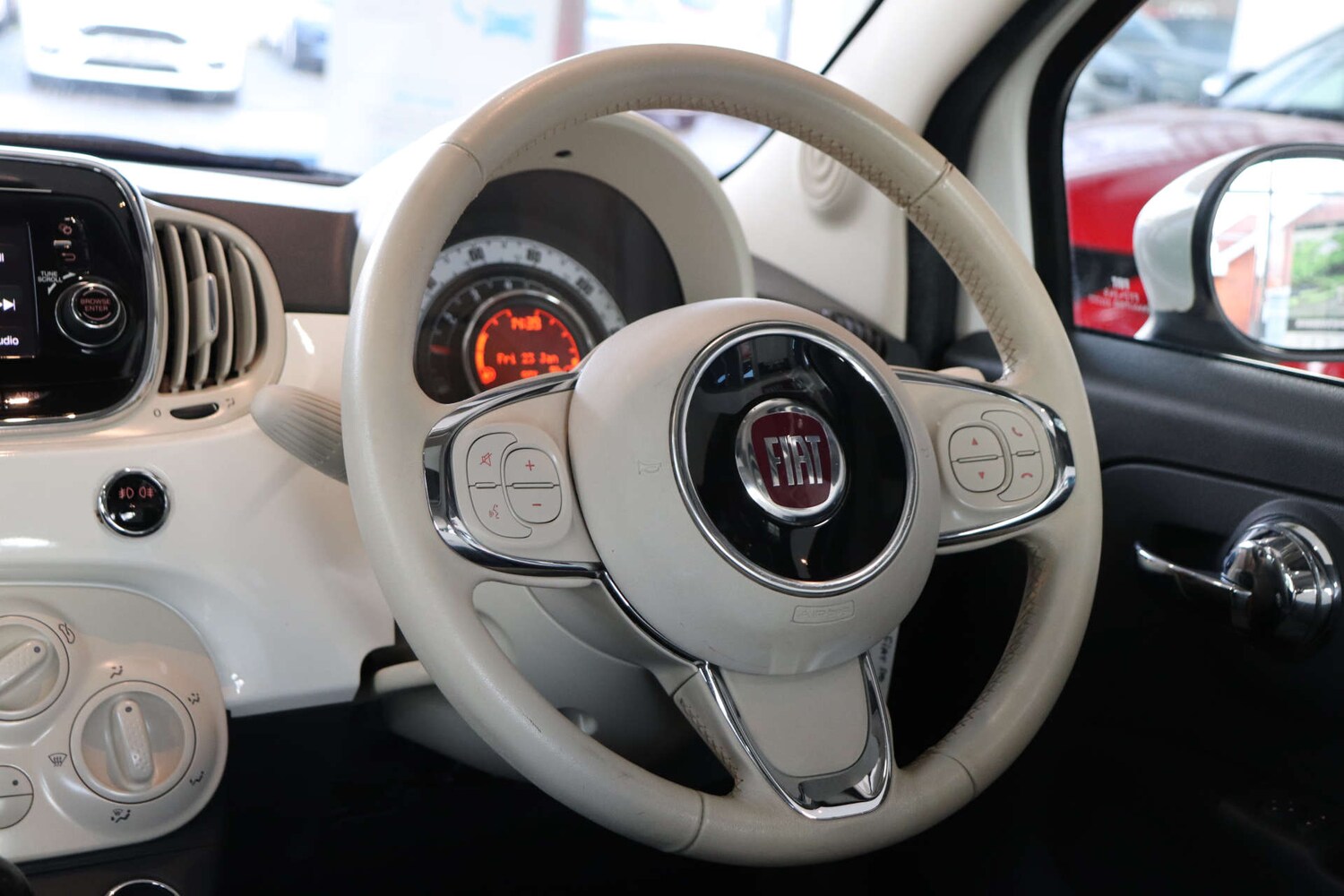 Used Fiat 500 2015 for sale - 77364236: Photo 15