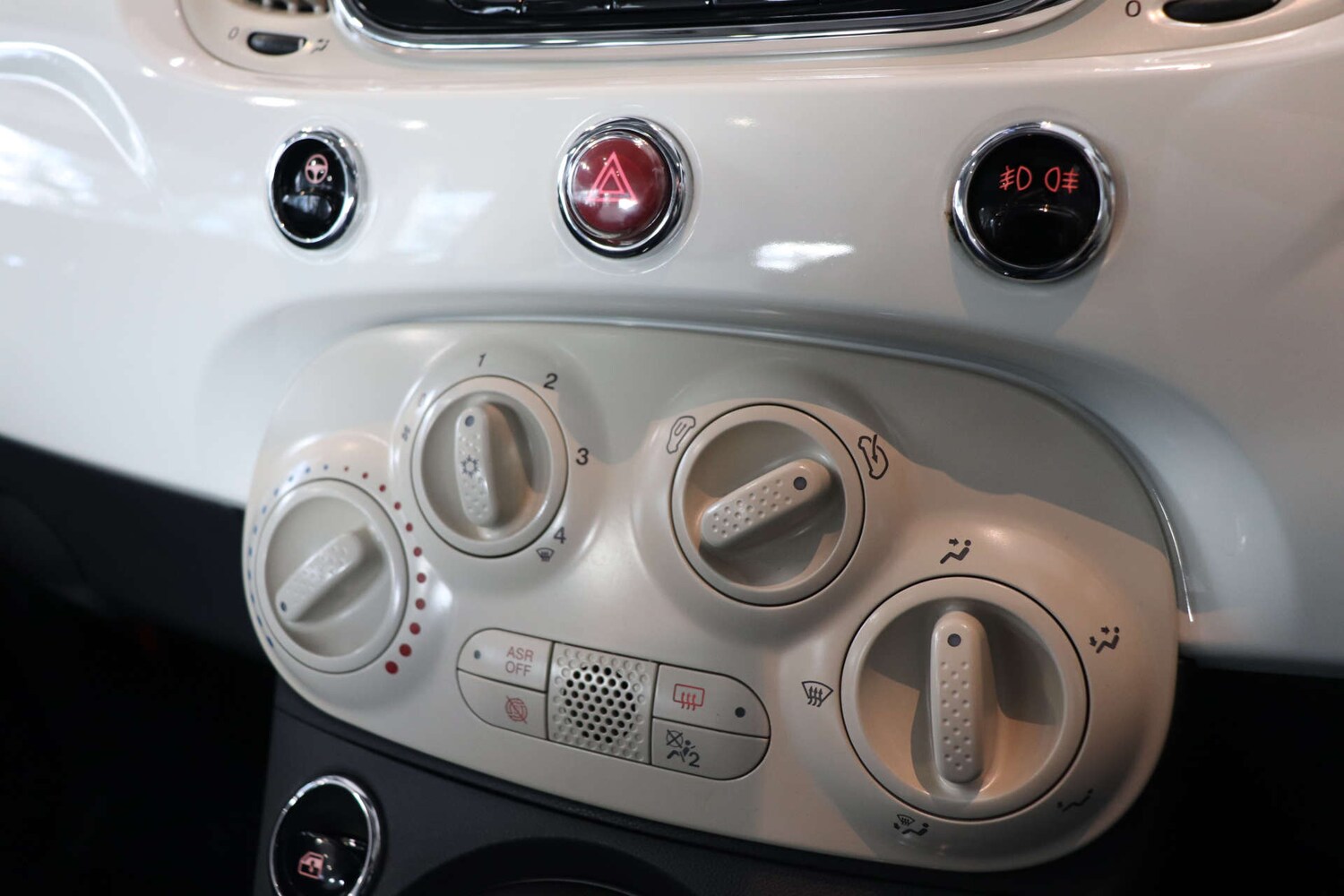 Used Fiat 500 2015 for sale - 77364236: Photo 39