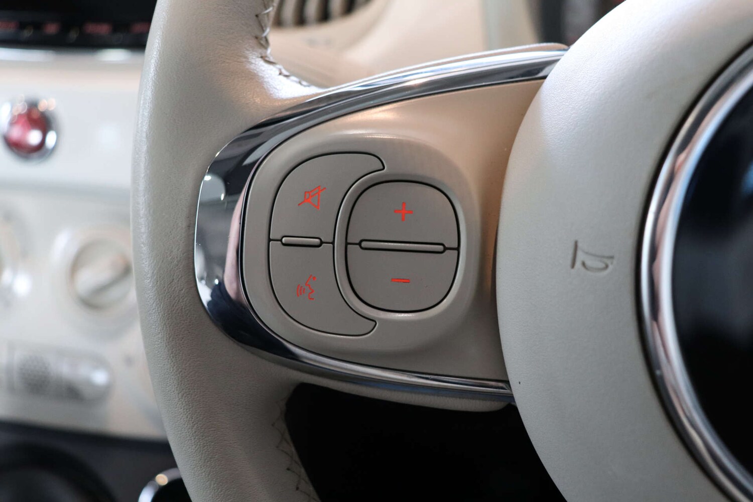 Used Fiat 500 2015 for sale - 77364236: Photo 43