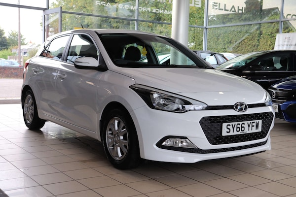 Used Hyundai i20 2016 for sale - 76277538: Photo 10