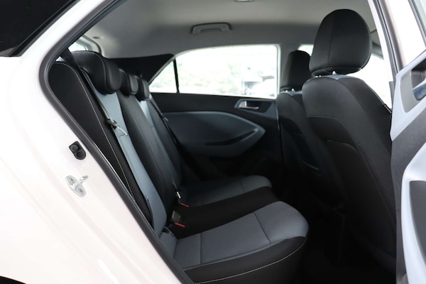 Used Hyundai i20 2016 for sale - 76277538: Photo 26