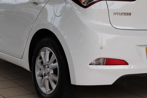 Used Hyundai i20 2016 for sale - 76277538: Photo 73