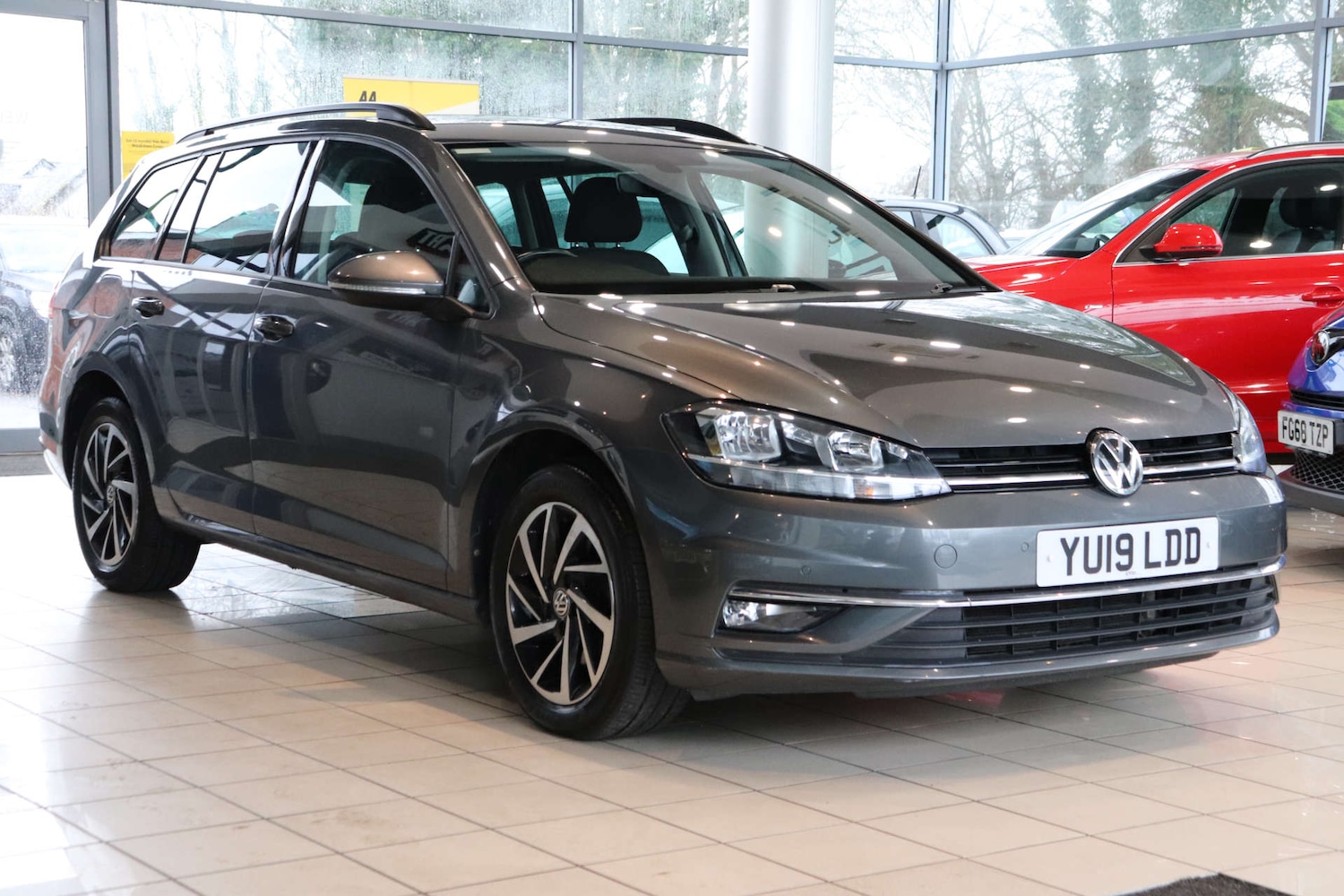 Used Volkswagen Golf 2019 for sale - 76170877: Photo 10