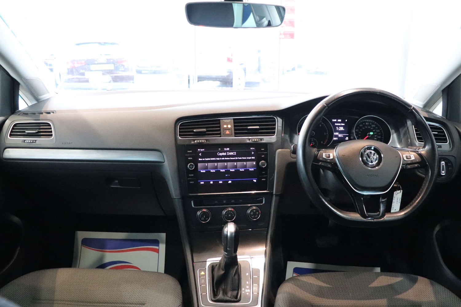 Used Volkswagen Golf 2019 for sale - 76170877: Photo 12