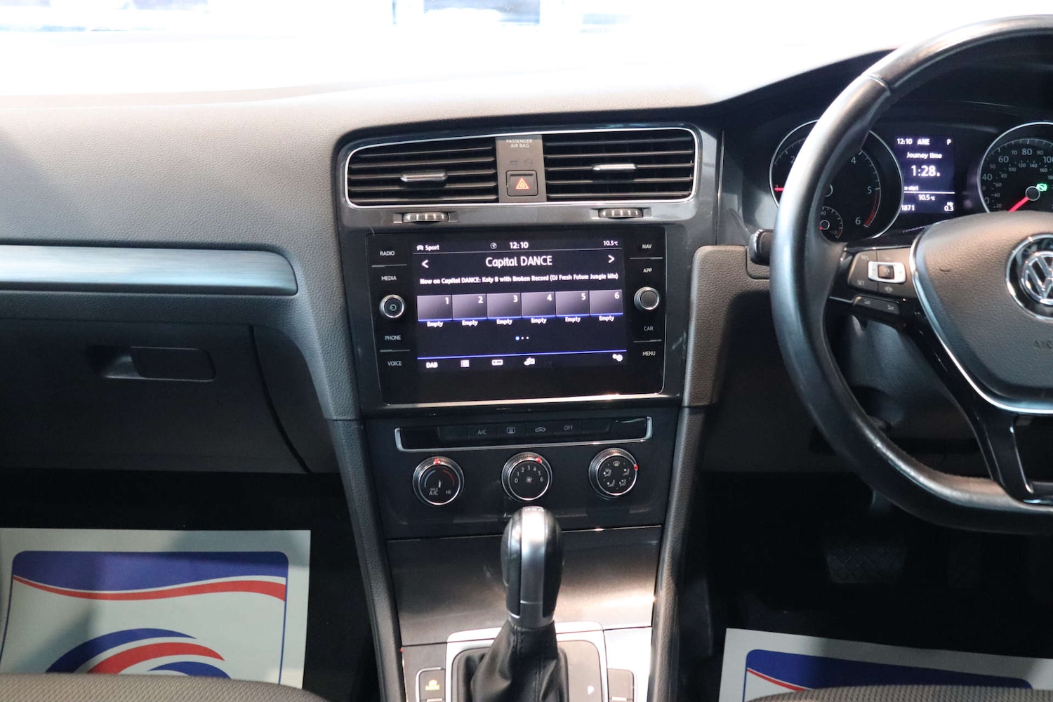 Used Volkswagen Golf 2019 for sale - 76170877: Photo 14