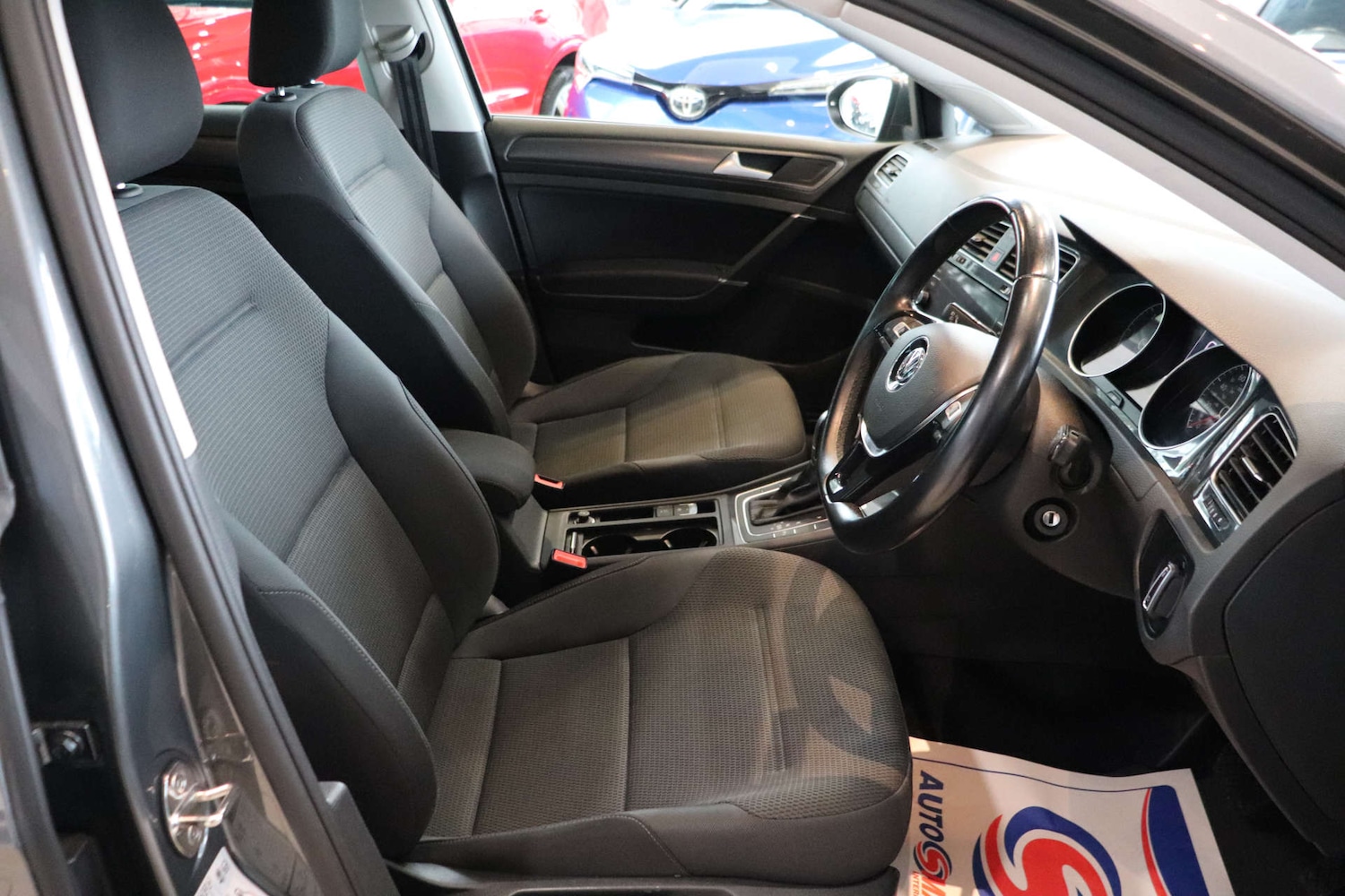 Used Volkswagen Golf 2019 for sale - 76170877: Photo 18