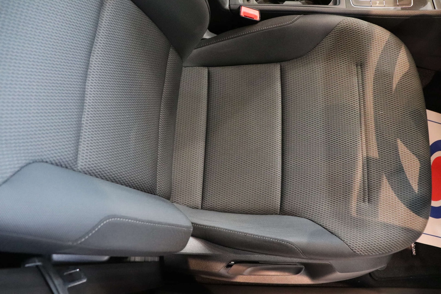 Used Volkswagen Golf 2019 for sale - 76170877: Photo 20