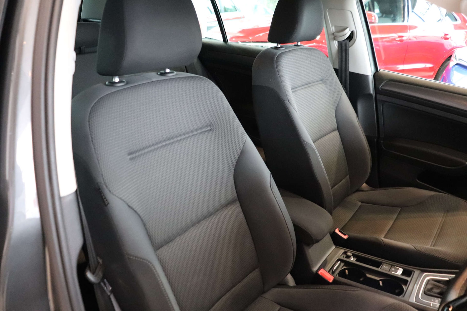 Used Volkswagen Golf 2019 for sale - 76170877: Photo 21