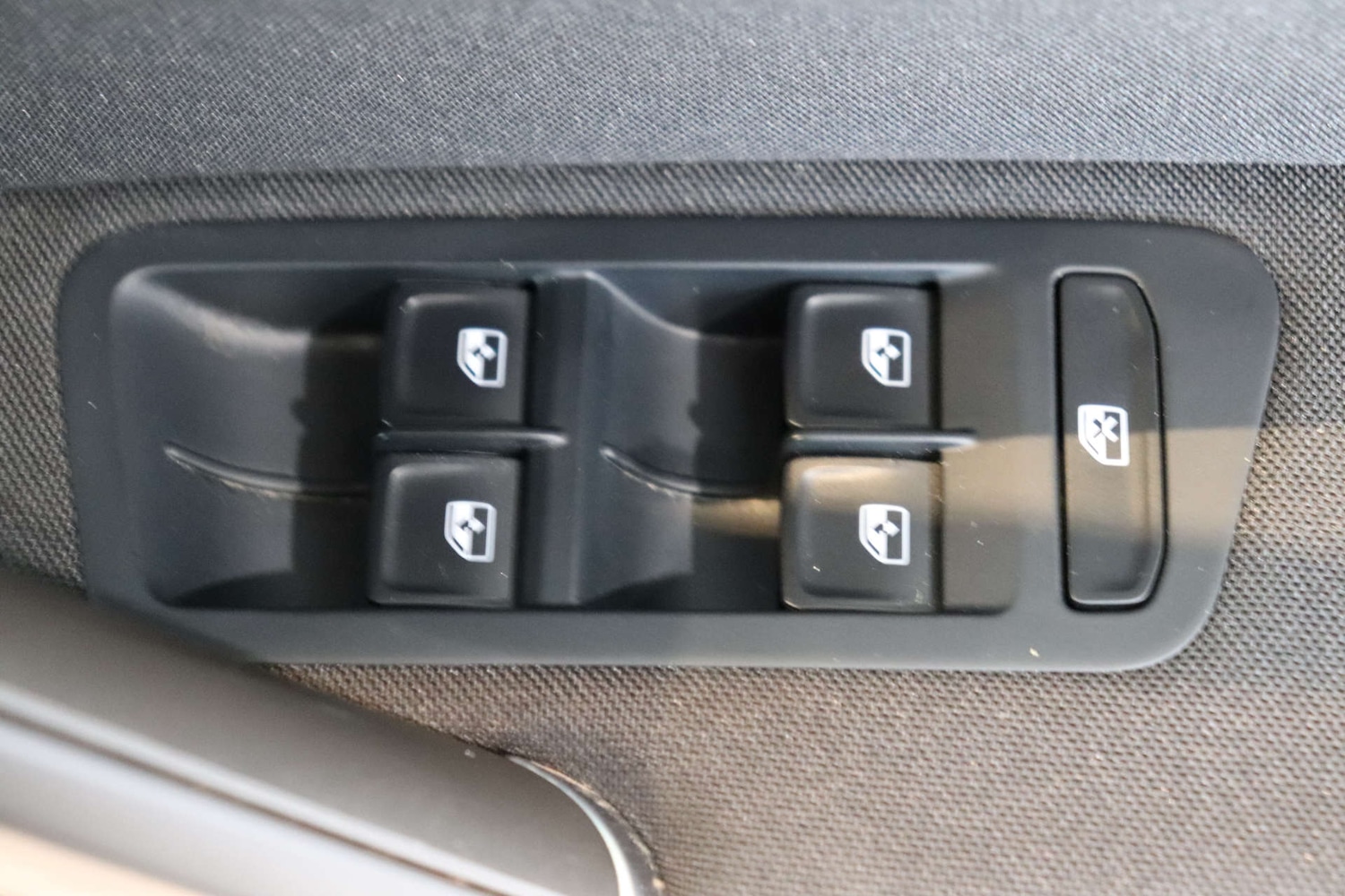 Used Volkswagen Golf 2019 for sale - 76170877: Photo 40