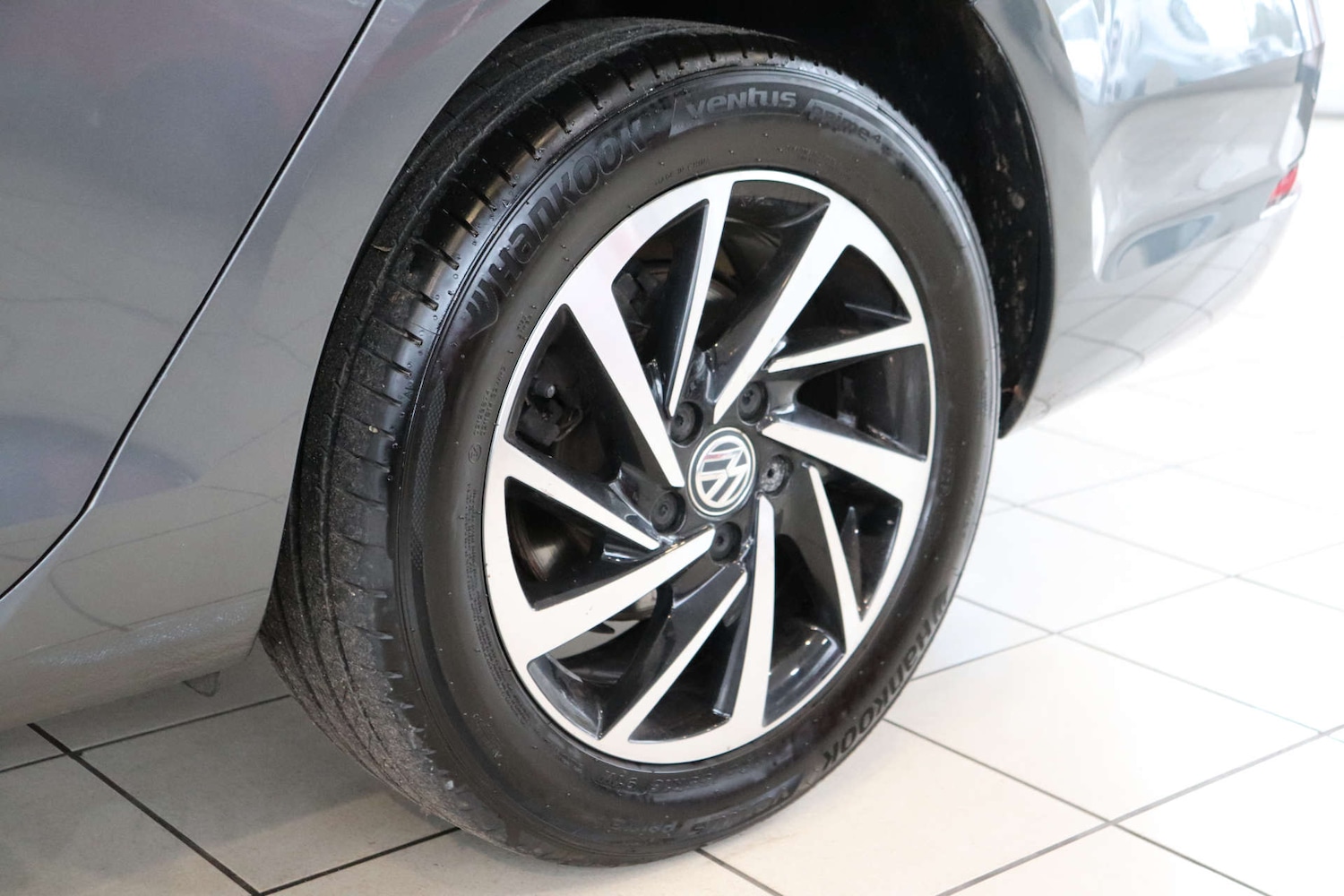 Used Volkswagen Golf 2019 for sale - 76170877: Photo 48