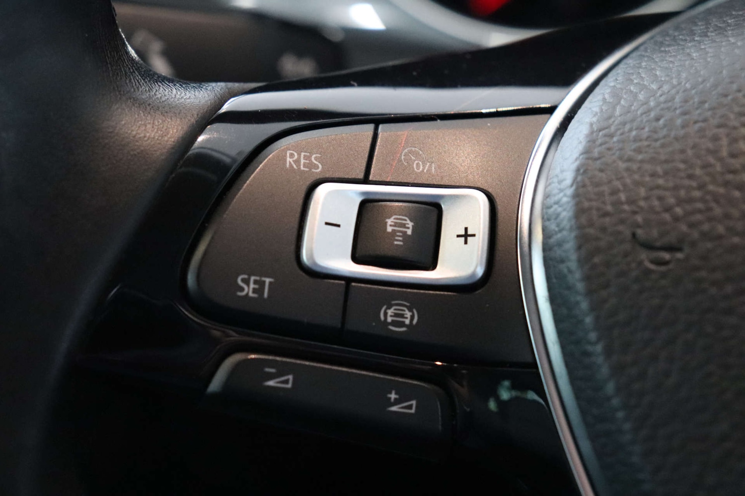 Used Volkswagen Golf 2019 for sale - 76170877: Photo 65