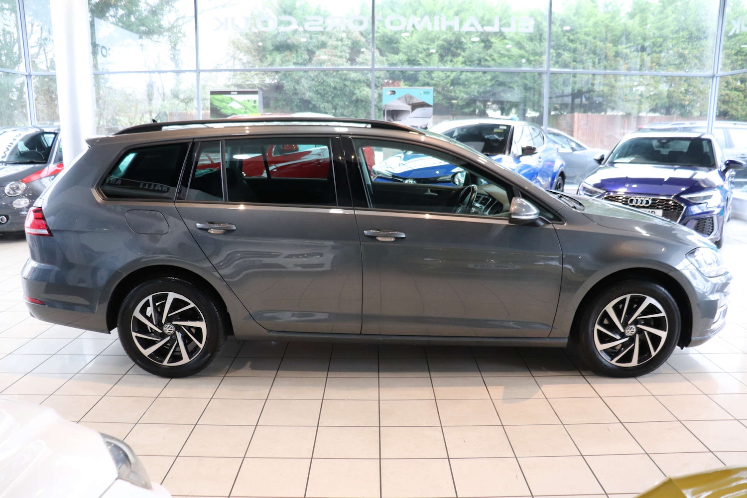 Used Volkswagen Golf 2019 for sale - 76170877: Photo 9