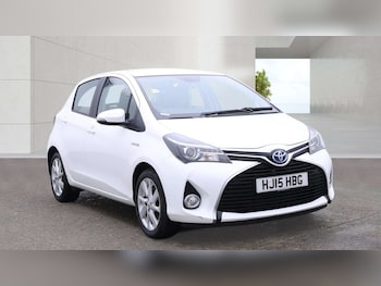 Used Toyota Yaris 2015 for sale - 79357004: Photo