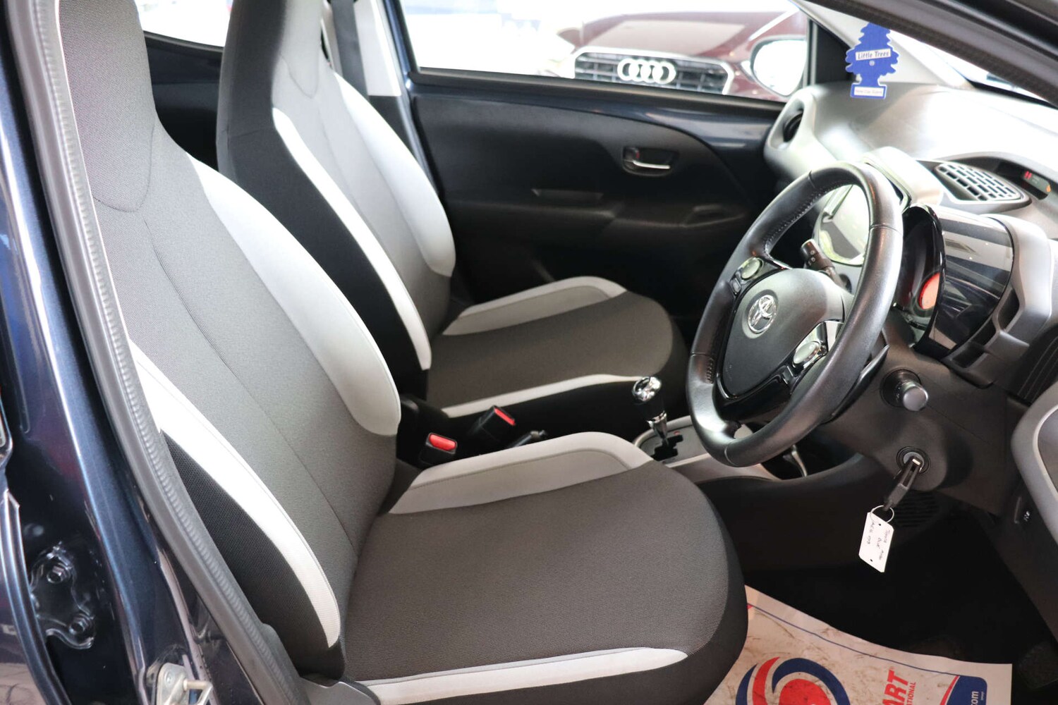 Used Toyota AYGO 2016 for sale - 75870865: Photo 18