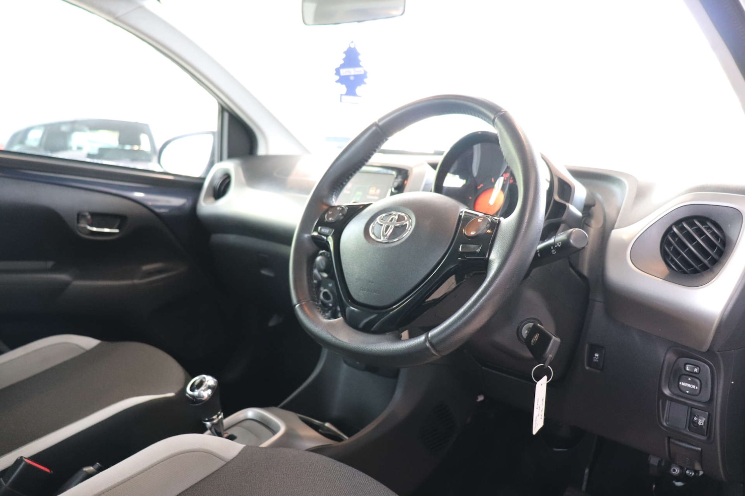 Used Toyota AYGO 2016 for sale - 75870865: Photo 20