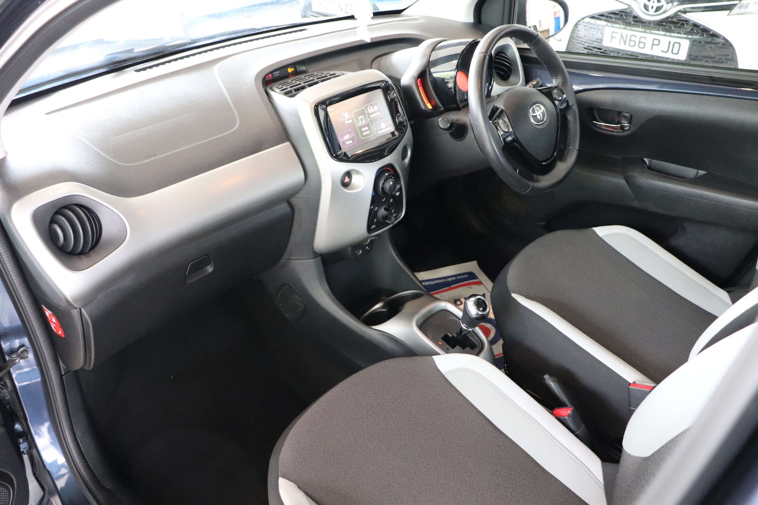 Used Toyota AYGO 2016 for sale - 75870865: Photo 31