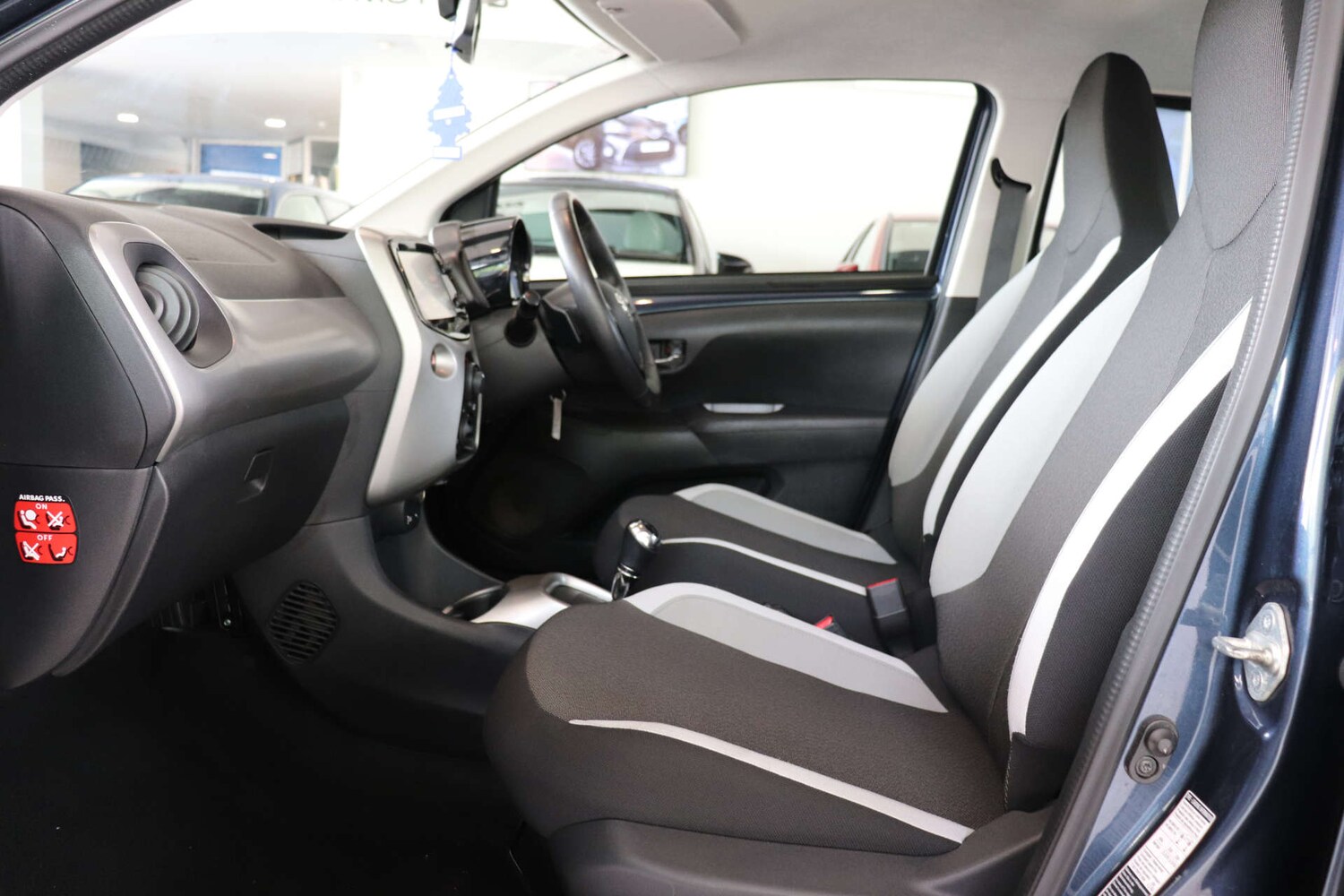 Used Toyota AYGO 2016 for sale - 75870865: Photo 33