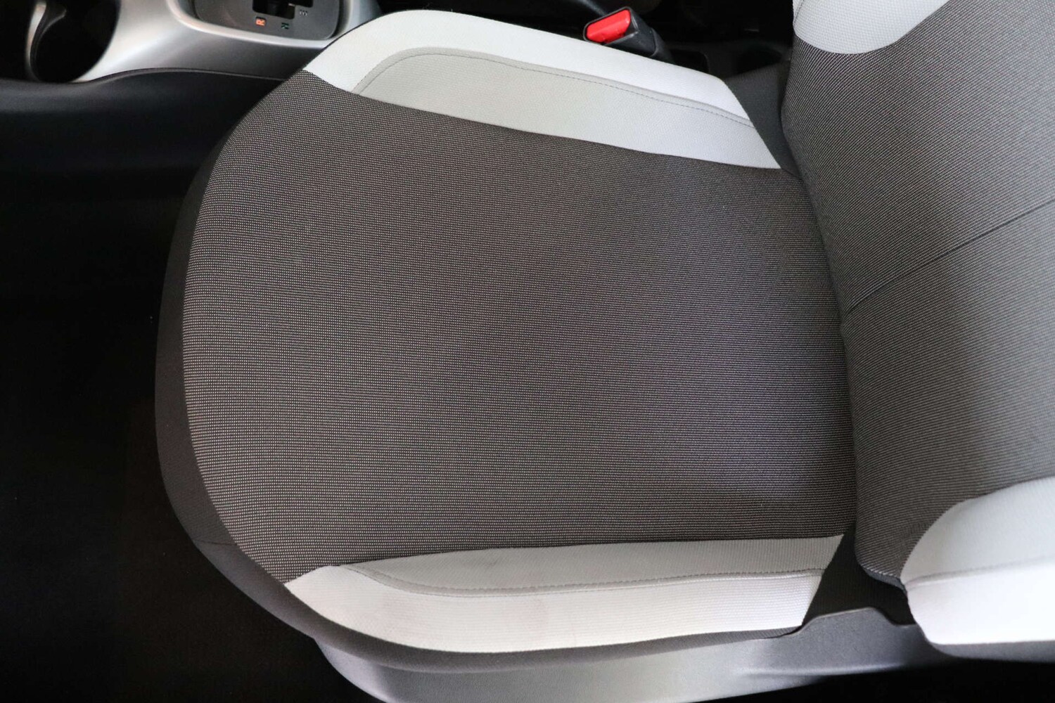 Used Toyota AYGO 2016 for sale - 75870865: Photo 37