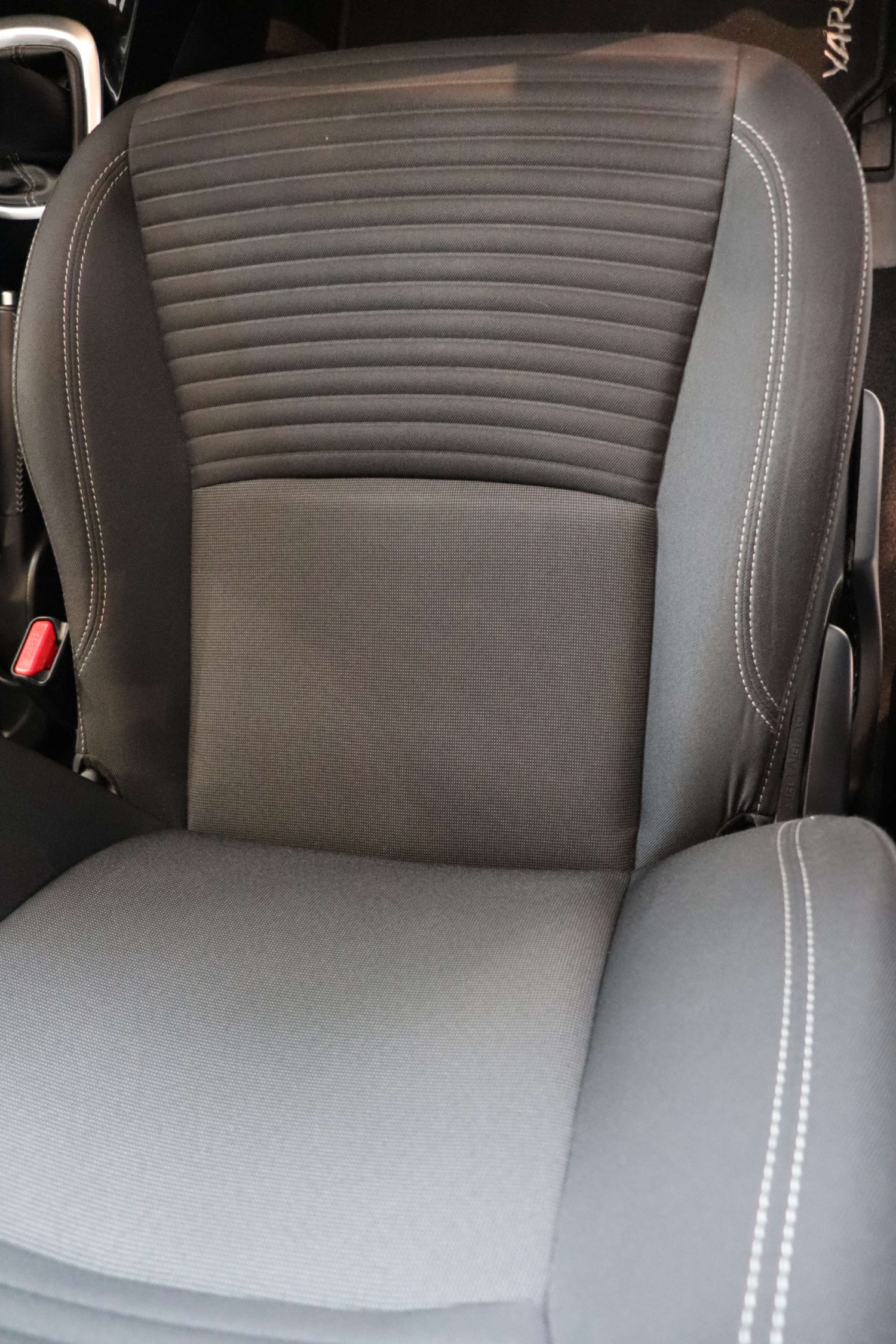 Used Toyota Yaris 2016 for sale - 76493575: Photo 22