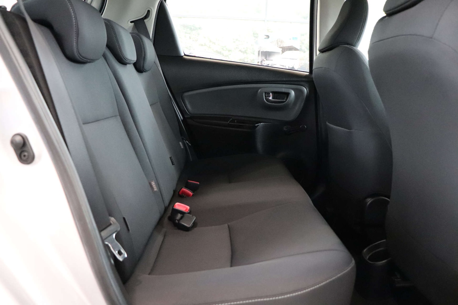 Used Toyota Yaris 2016 for sale - 76493575: Photo 30