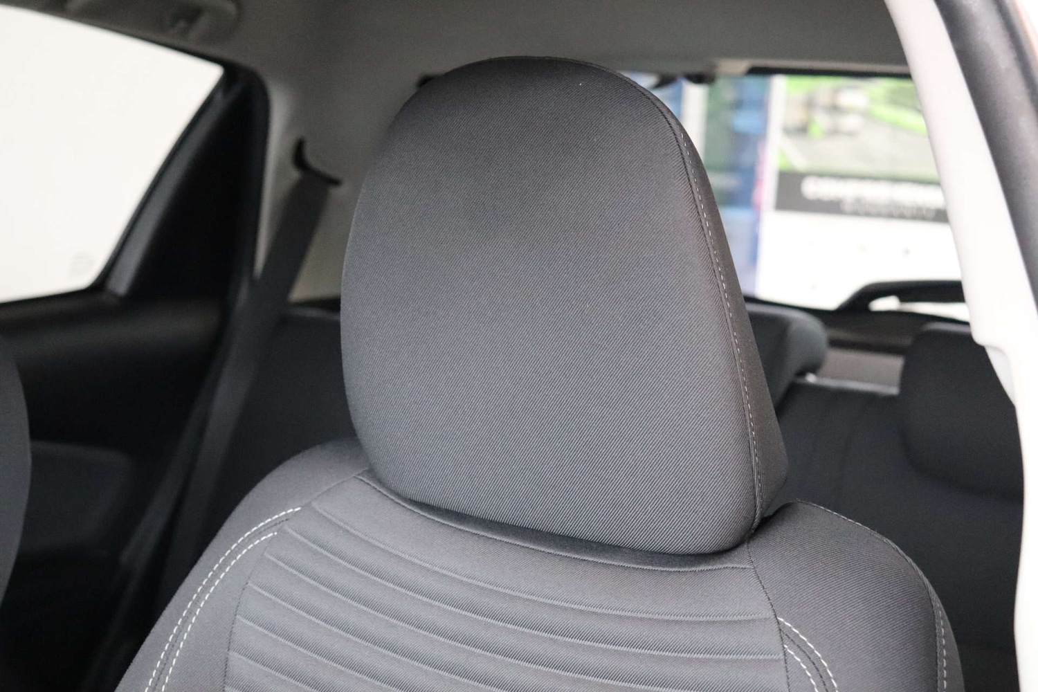 Used Toyota Yaris 2016 for sale - 76493575: Photo 49