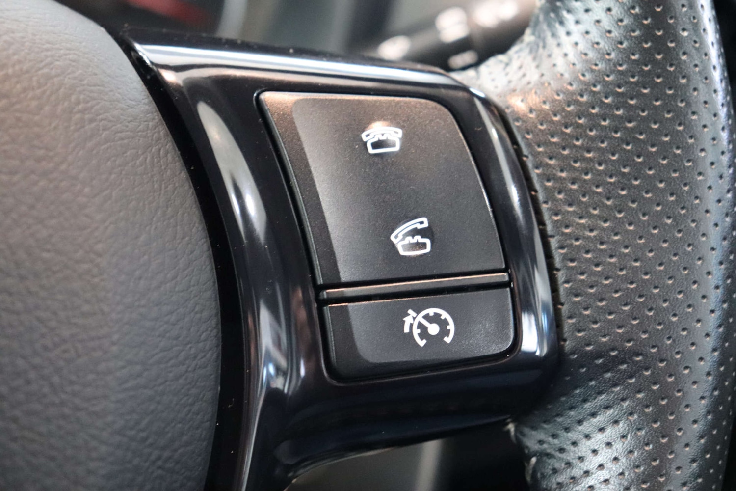 Used Toyota Yaris 2016 for sale - 76493575: Photo 62