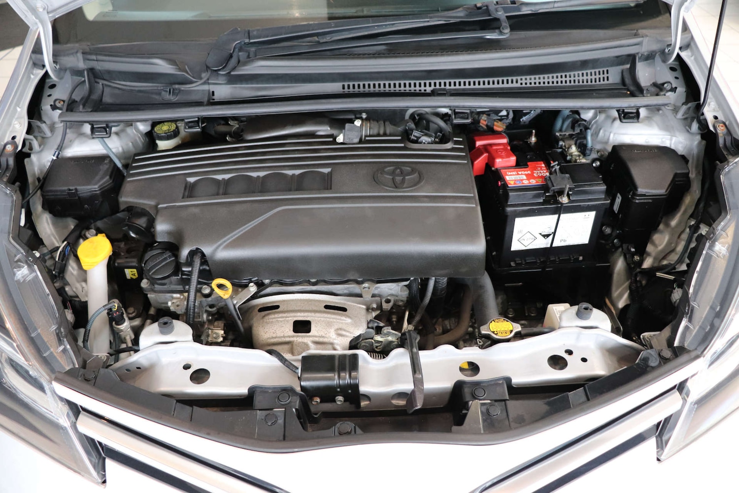 Used Toyota Yaris 2016 for sale - 76493575: Photo 67