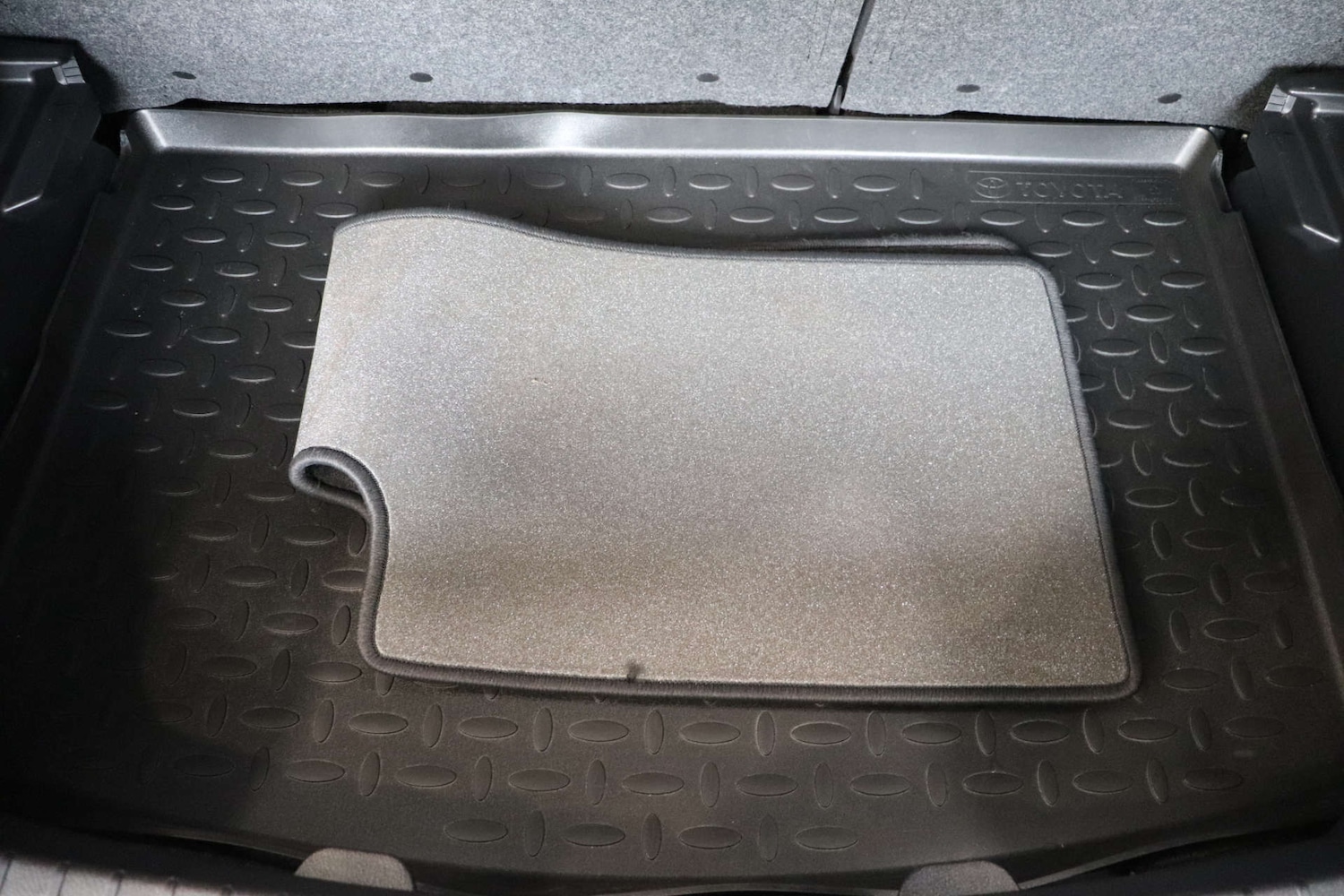 Used Toyota Yaris 2016 for sale - 76493575: Photo 82