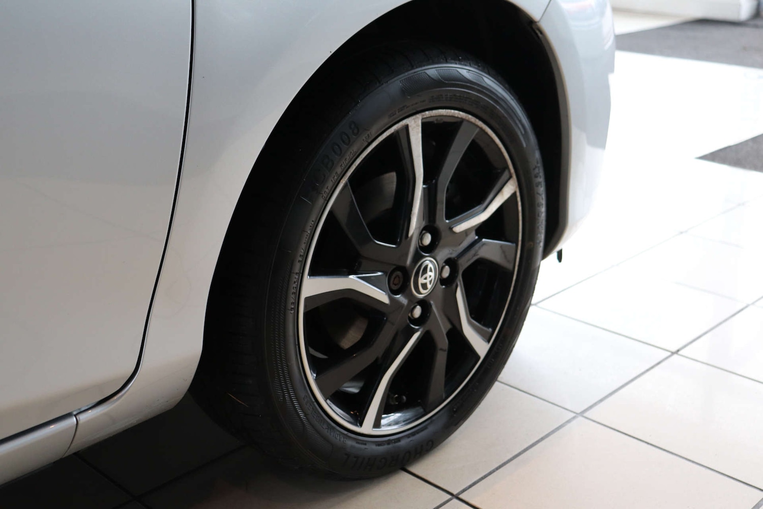 Used Toyota Yaris 2016 for sale - 76493575: Photo 85