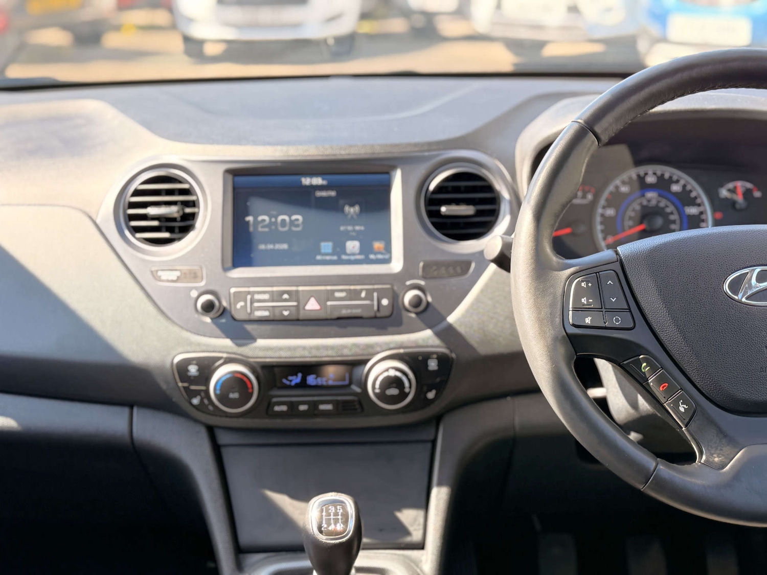 Used Hyundai i10 2018 for sale - 78218970: Photo 16